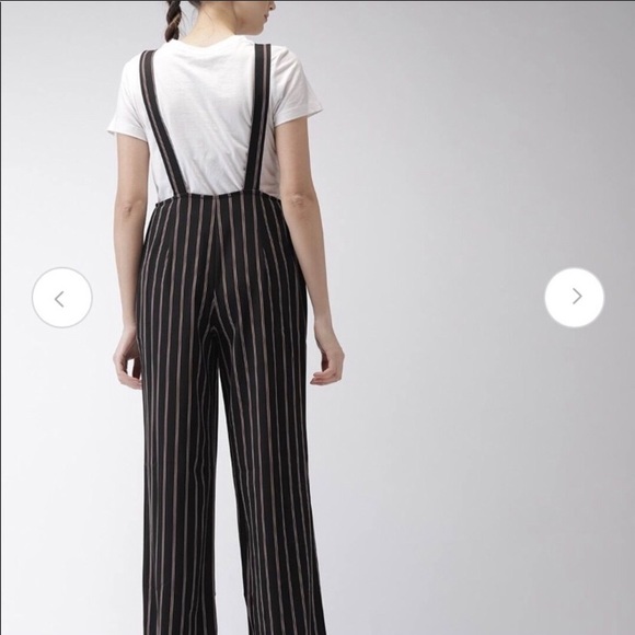 Forever 21 Romper with Suspenders - Picture 3 of 7